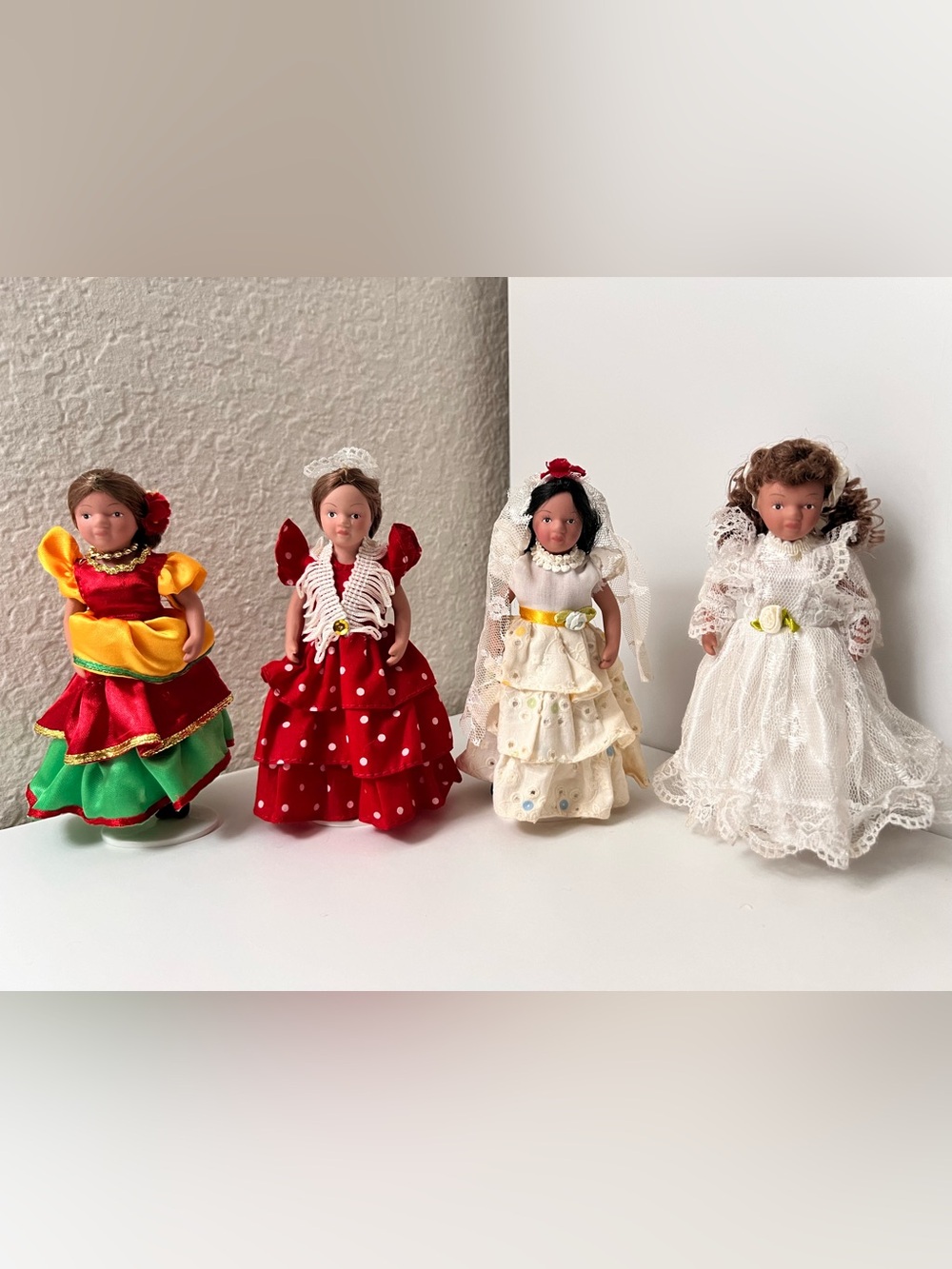 Traditional Mexican Dolls 6”